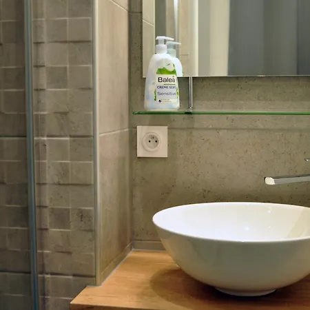 De L'epine * Strasbourg